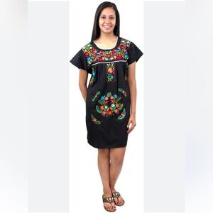 Merkadito imports Mexican dress